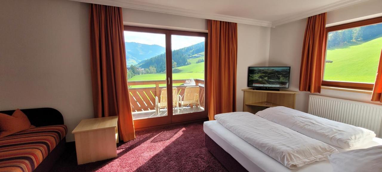 Hotel Sommerer Saalbach Exterior foto