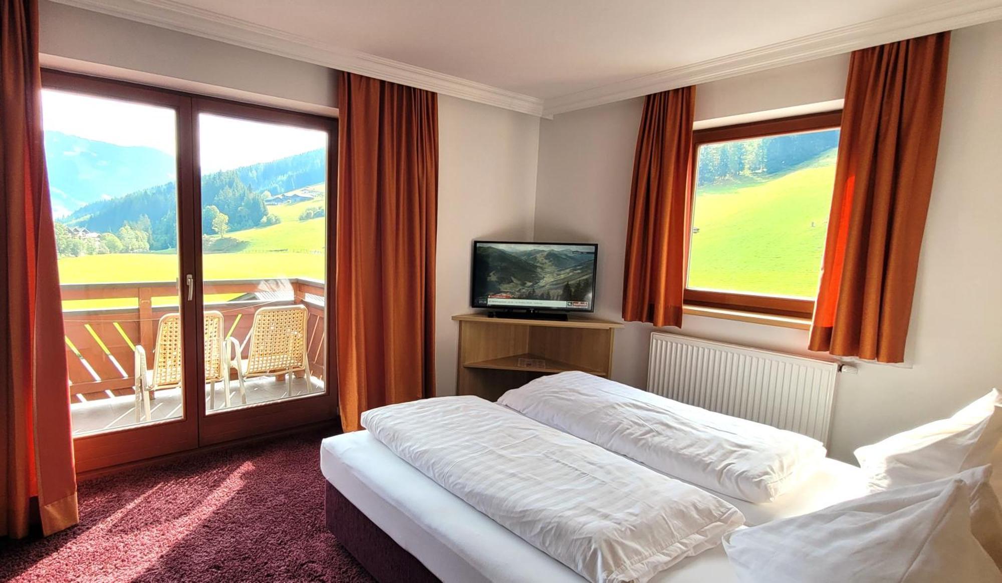 Hotel Sommerer Saalbach Exterior foto